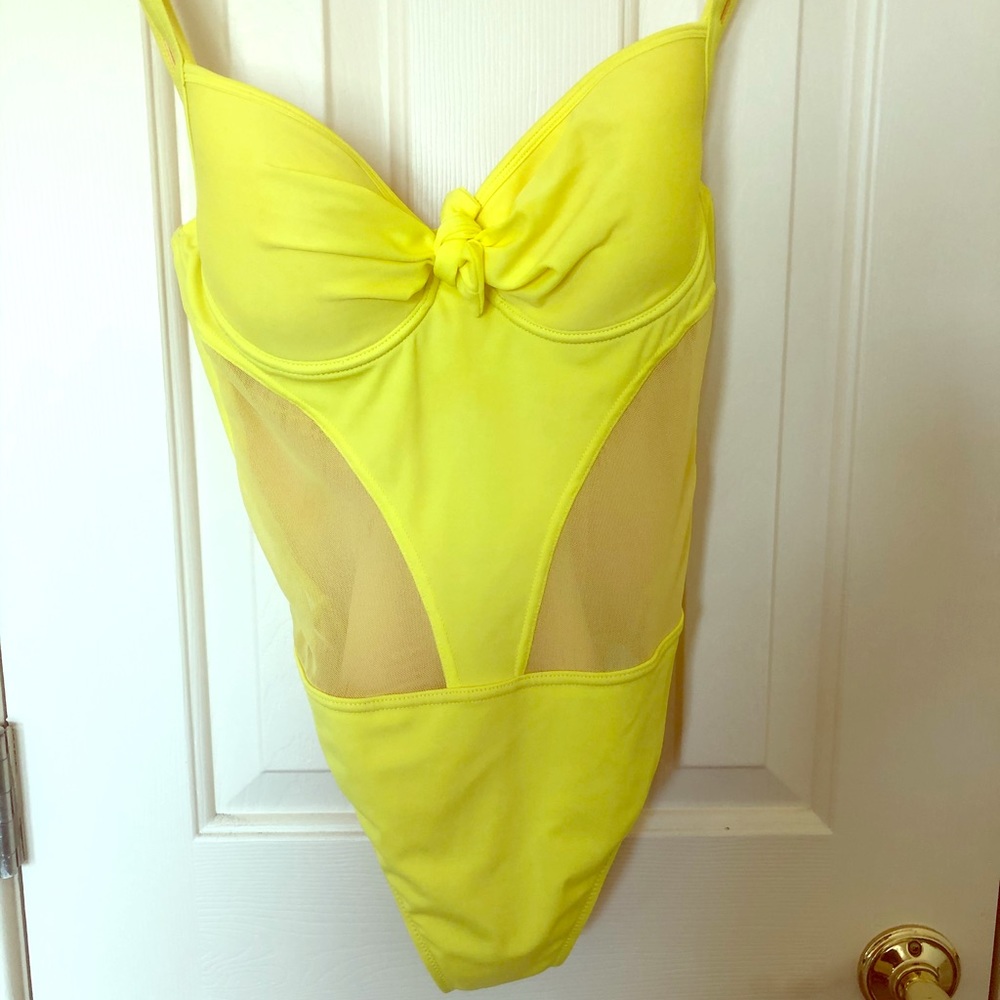 One piece bathing suit